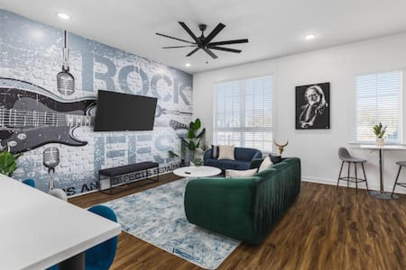 Spacious Home With Large Patio Rooftop Deck And Garage Nashville Exterior foto